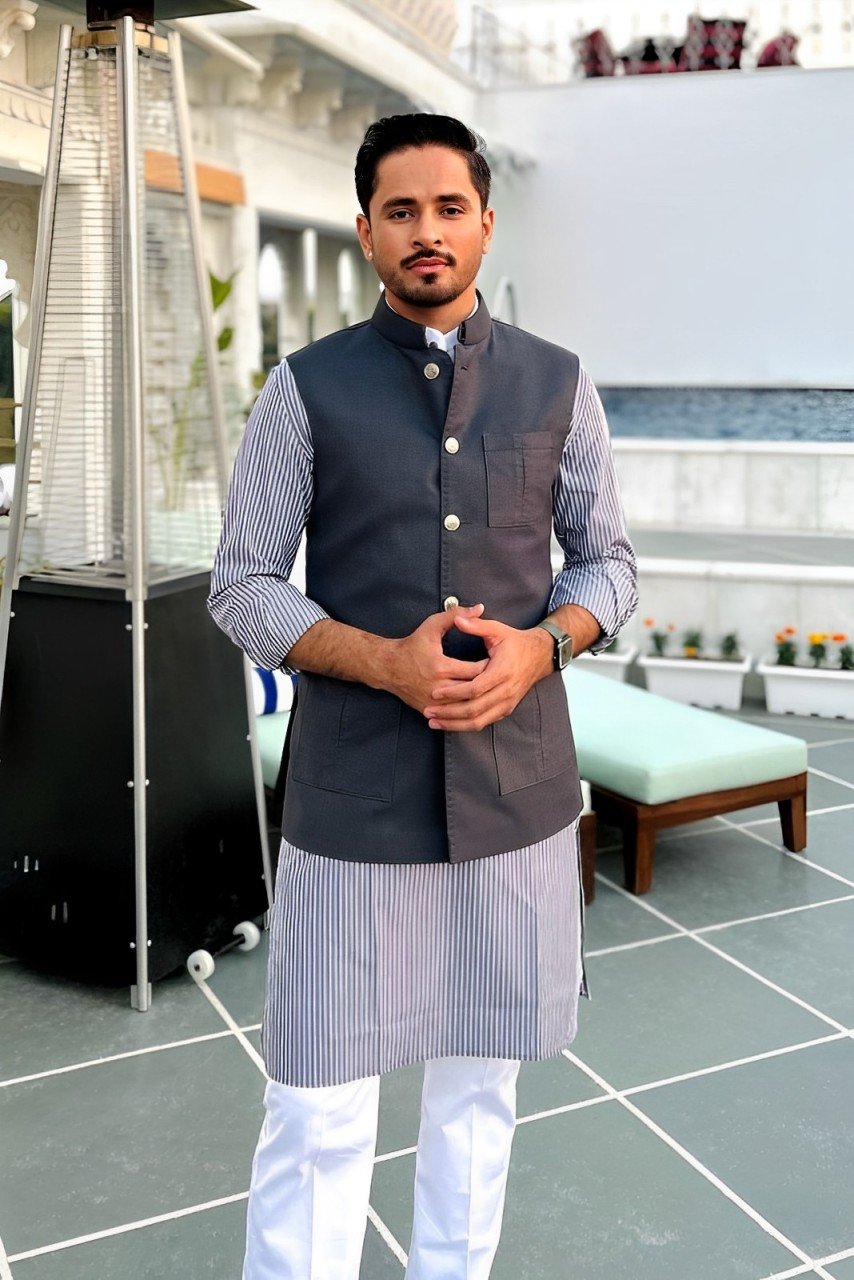 CLASSIC BANDHGALA HALF JACKET